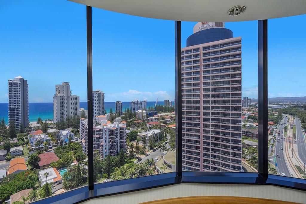 Deluxe Ocean Views Apartment Gold Coast Exterior foto