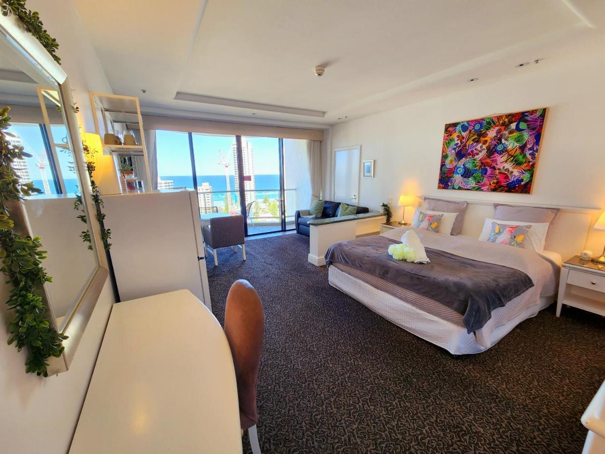 Deluxe Ocean Views Apartment Gold Coast Exterior foto