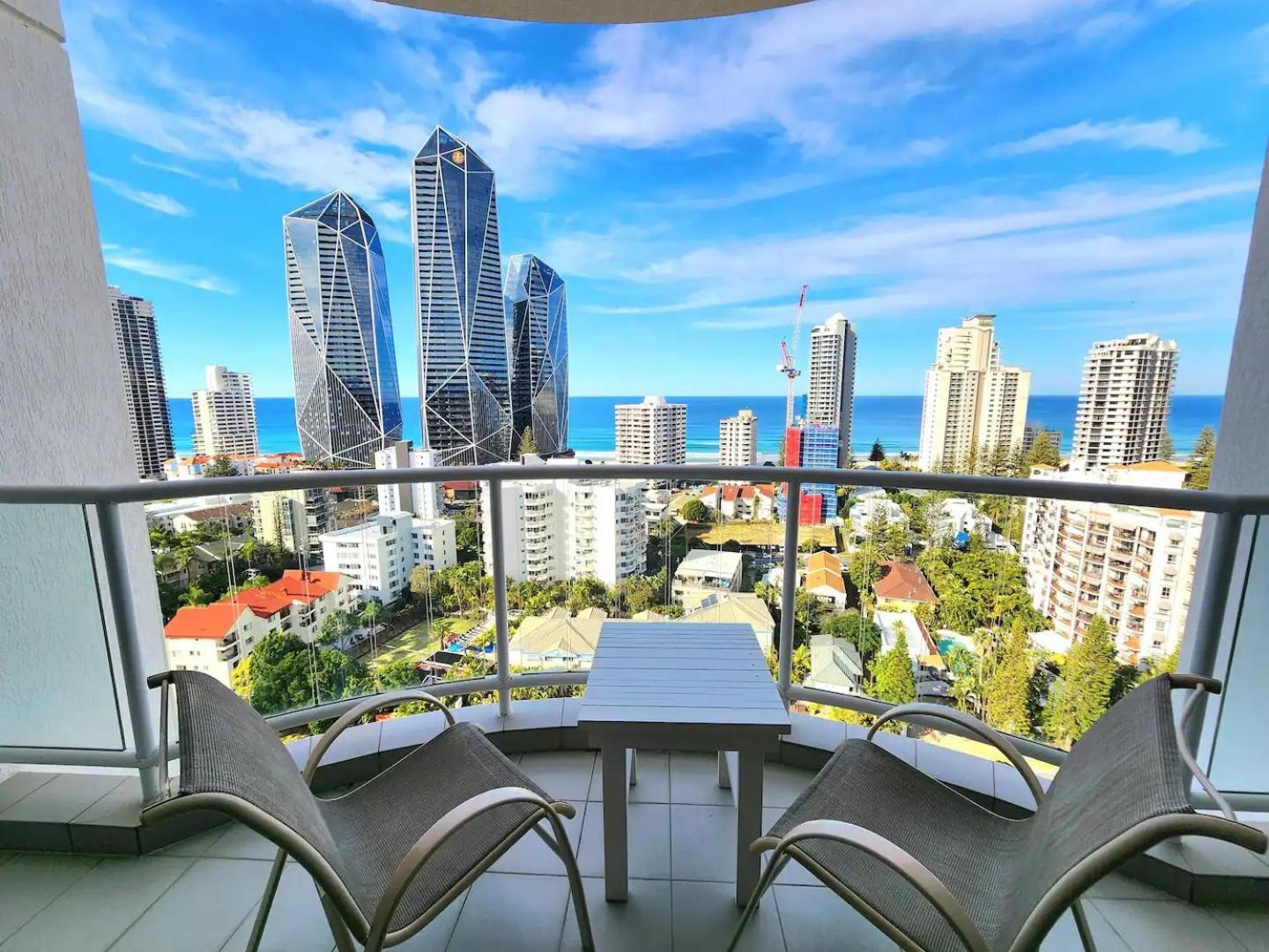 Deluxe Ocean Views Apartment Gold Coast Exterior foto